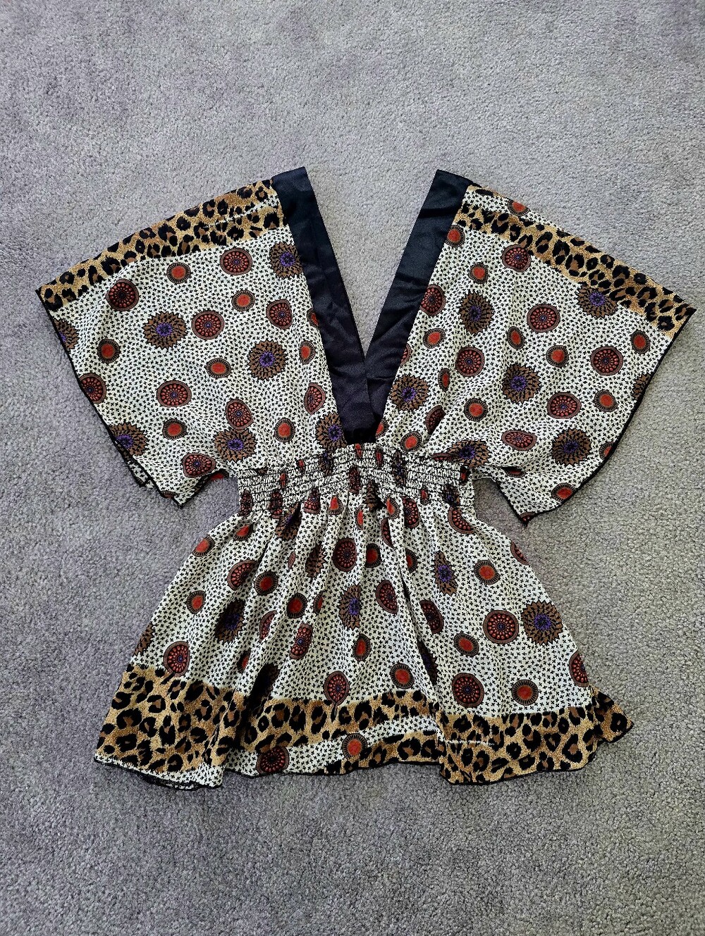 Y2k leopard and abstract printed blouse
